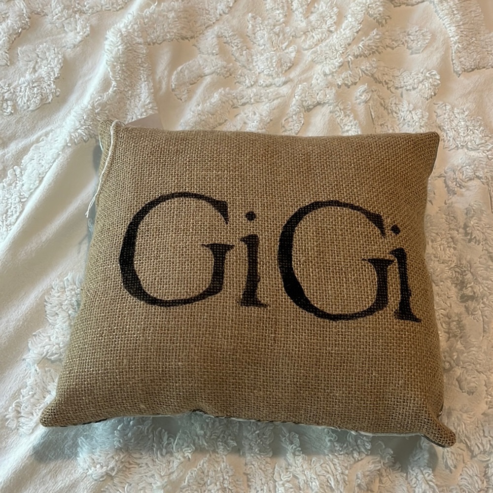 Small pillow